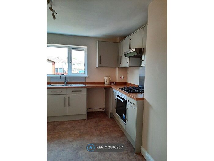 3 Bedroom Terraced House To Rent In Birkdale Avenue, New Ollerton, NG22