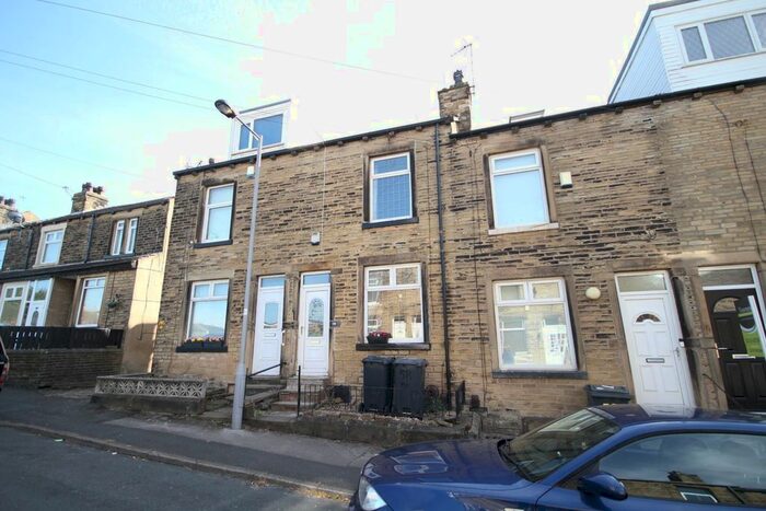 2 Bedroom Terraced House To Rent In Mount Avenue, Eccleshill, Bradford, BD2