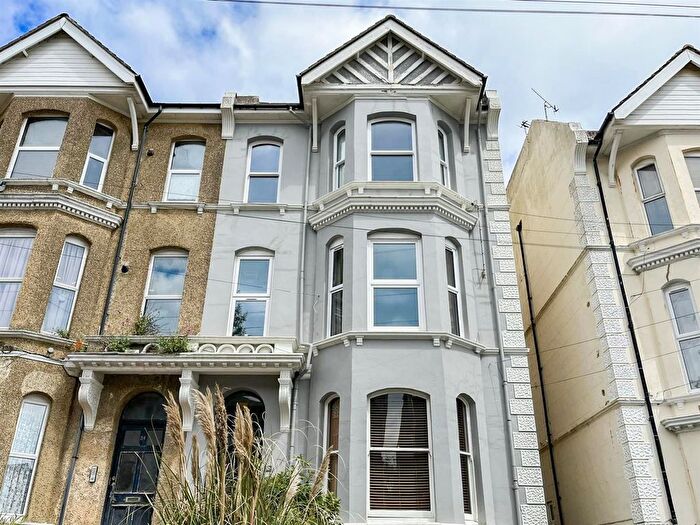 1 Bedroom Flat To Rent In Priory Avenue, Hastings, TN34