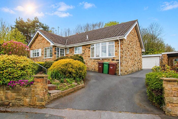 3 Bedroom Detached Bungalow For Sale In The Mount, Wakefield, WF2