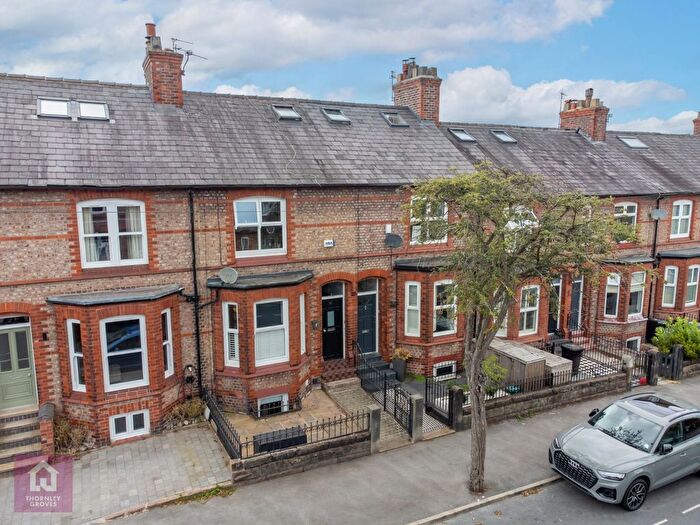 3 Bedroom Terraced House For Sale In Hawthorn Road, Hale, Altrincham, Greater Manchester, WA15