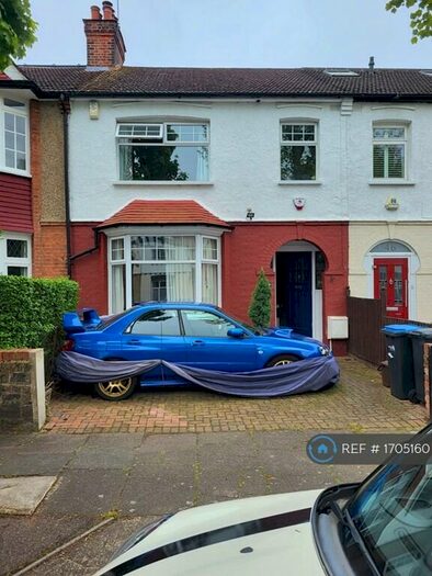 3 Bedroom Terraced House To Rent In Gardenia Road, Enfield, EN1