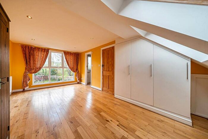 4 Bedroom House To Rent In Mayday Gardens, Blackheath, London, SE3