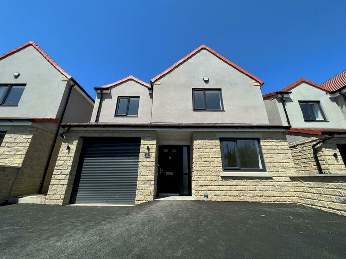 4 Bedroom Detached House To Rent In Plot, Highmoor Lane, Cleckheaton, BD19