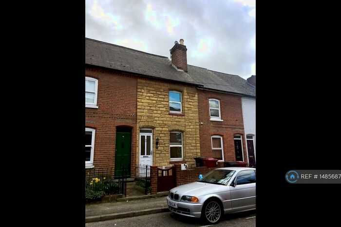 3 Bedroom Terraced House To Rent In Francis Street, Reading, RG1