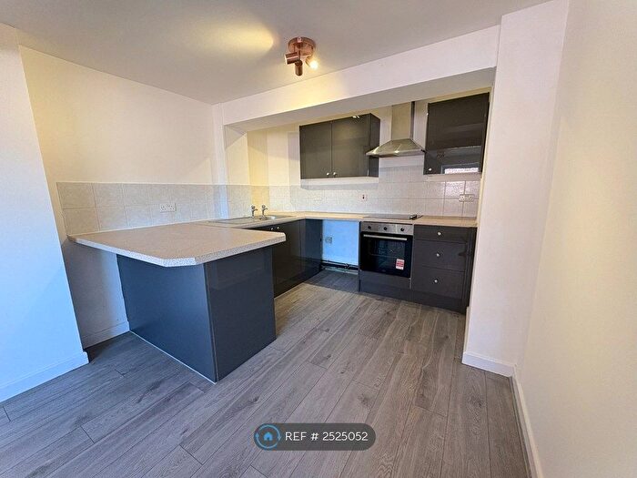 1 Bedroom Flat To Rent In Providence Place, Ilkeston, DE7