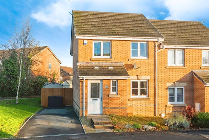 3 Bedroom Semi-Detached House For Sale In Ffordd Magnolia, Llanharry, Pontyclun, CF72