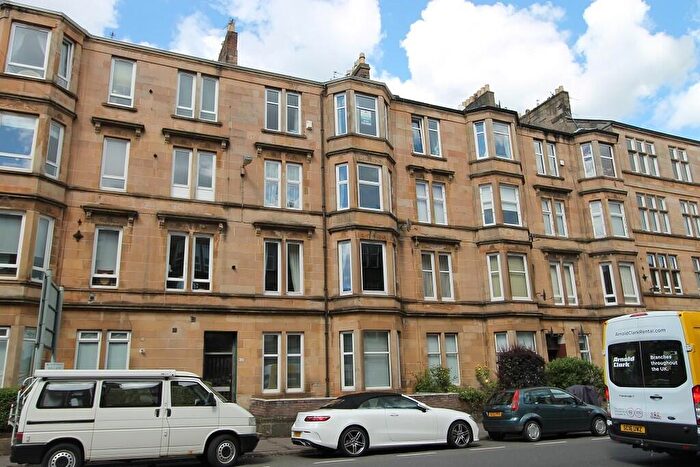 3 Bedroom Flat To Rent In Alexandra Parade, Dennistoun, G31