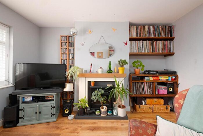 1 Bedroom Flat For Sale In Cassey Bottom Lane, Troopers Hill, BS5