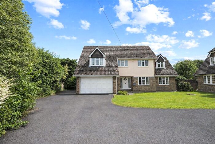 4 Bedroom Detached House For Sale In Ingleby Gardens, Chigwell, Essex, IG7