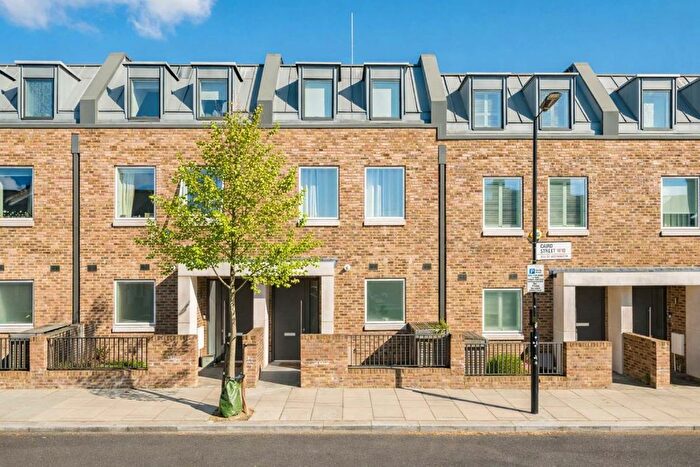 4 Bedroom Terraced House For Sale In Caird Street, North Kensington, W10