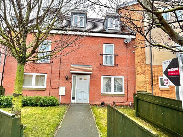 5 Bedroom Town House For Sale In Elder Road, Grimsby, N.E.Lincolnshire, DN34