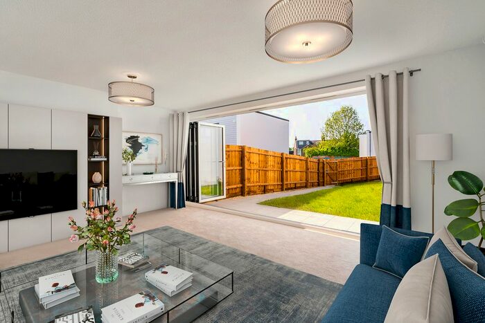 3 Bedroom End Of Terrace House For Sale In Cavalry Crescent, Windsor, SL4
