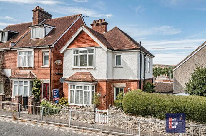 2 Bedroom House For Sale In Court Road, Swanage, BH19