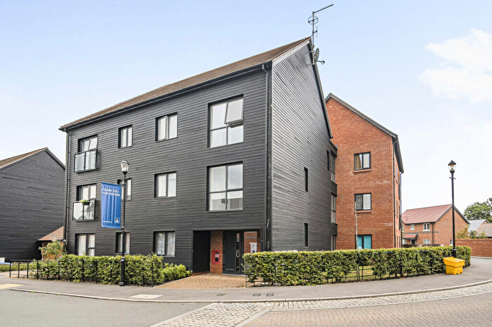 2 Bedroom Apartment For Sale In Horse Leys, Rotherfield Greys, Henley-on-Thames, Oxfordshire, RG9