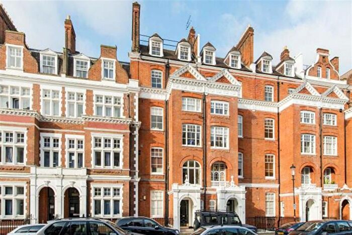 1 Bedroom Flat To Rent In Evelyn Gardens, SW7