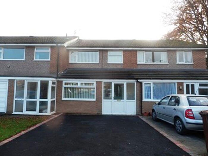 3 Bedroom Terraced House To Rent In Dawlish Cl, Bramhall, SK7