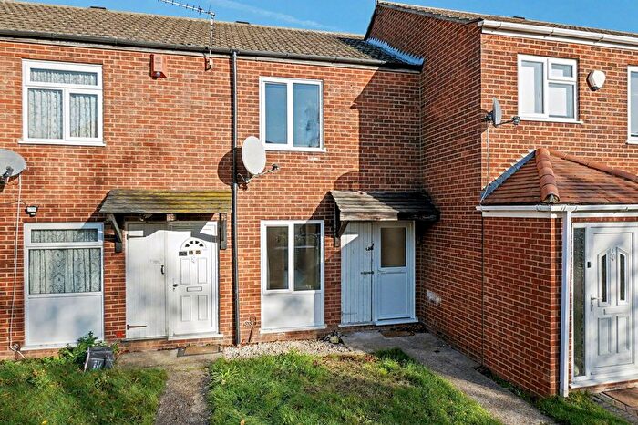 2 Bedroom Terraced House For Sale In Winters Croft, Gravesend, DA12