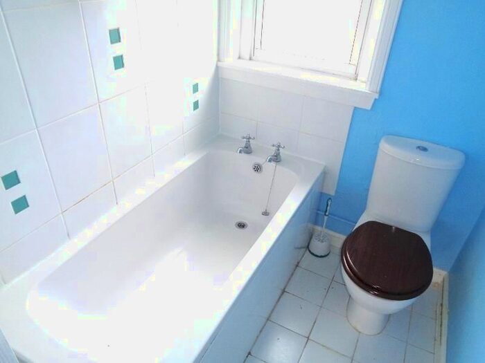 1 Bedroom Flat To Rent In Haughgate Terrace, Leven, Fife, KY8