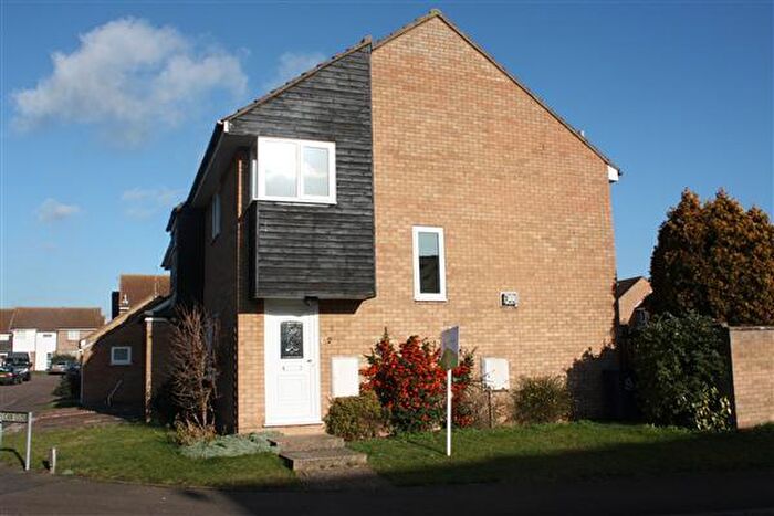 3 Bedroom End Of Terrace House To Rent In Cam Close, St Ives, PE27