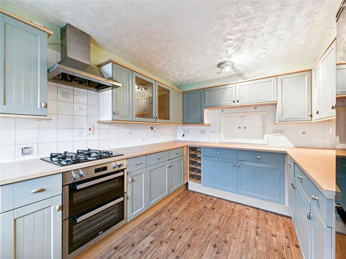 3 Bedroom Detached House For Sale In Scythe Way, Colchester, Essex, CO3