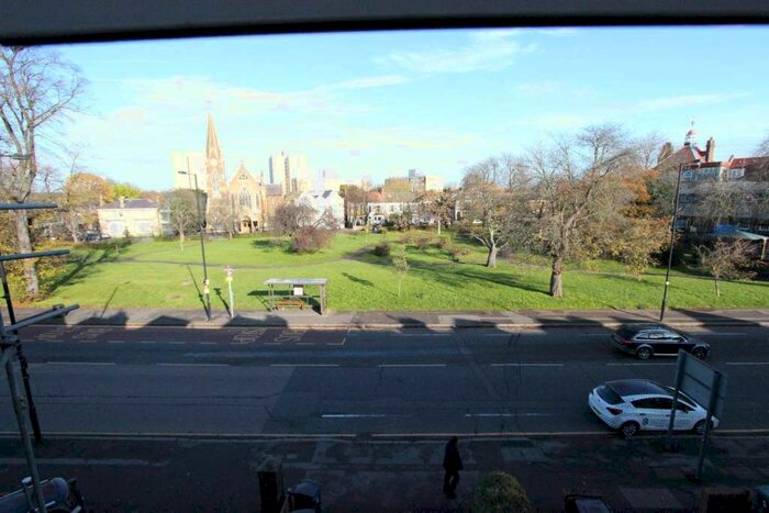 1 Bedroom Flat To Rent In Bounds Green Road, London, N22