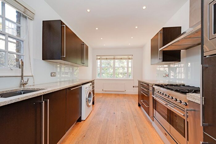 2 Bedroom Flat To Rent In Berkley Road, Primrose Hill, London, NW1