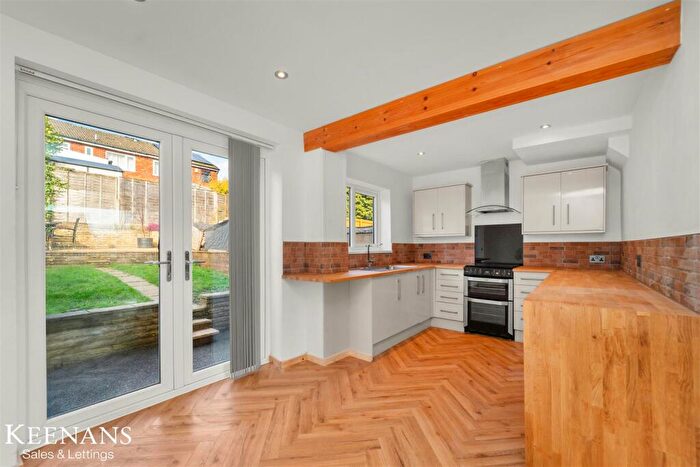 3 Bedroom Semi Detached House For Sale In Radnor Close, Oswaldtwistle, Accrington, BB5