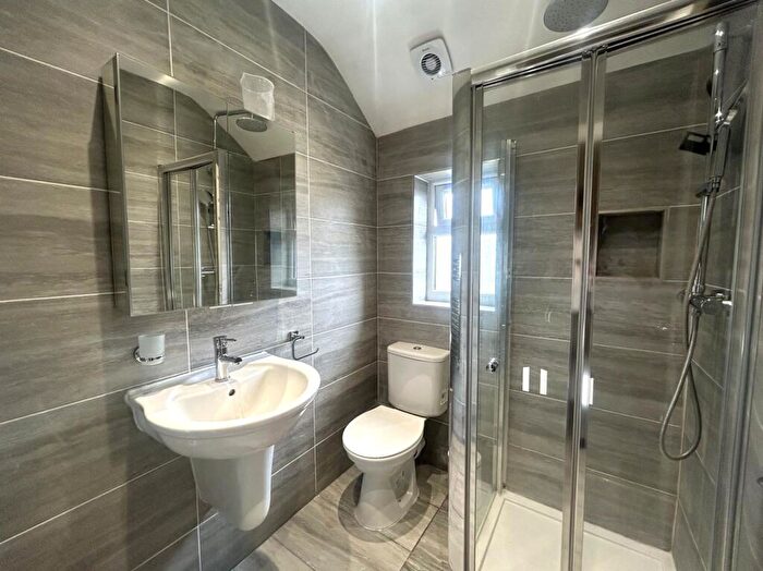 3 Bedroom Terraced House To Rent In Eastcote Lane, Harrow, HA2