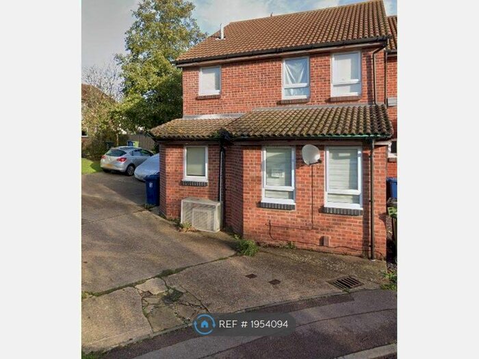 1 Bedroom Flat To Rent In Little Meadow, Bar Hill, Cambridge, CB23