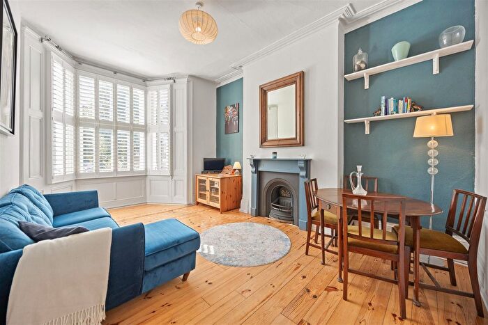1 Bedroom Flat To Rent In Shirland Road, London, W9