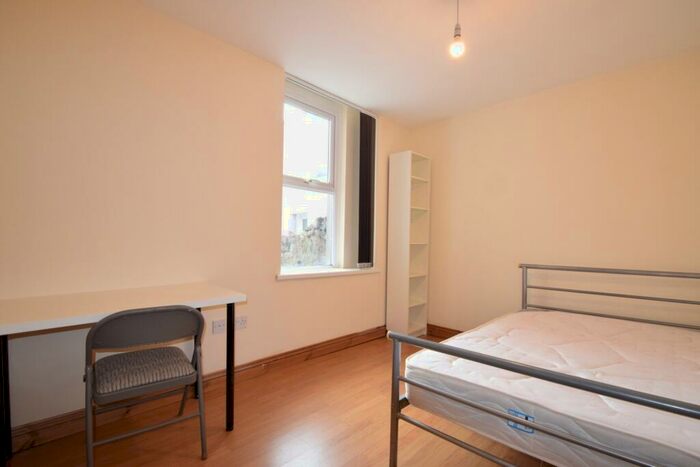 7 Bedroom House To Rent In Woodville Road, Cathays, CF24