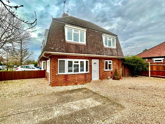 2 Bedroom Detached House To Rent In Earlham Green Lane, Norwich, NR5