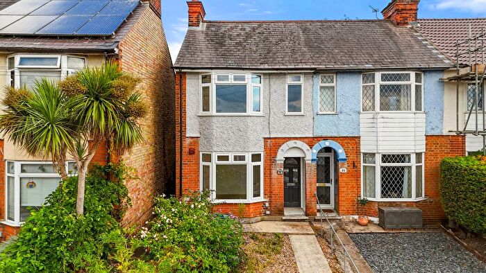 3 Bedroom Semi-Detached House For Sale In Ipswich Road, Colchester, CO4