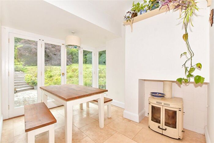 4 Bedroom Detached House For Sale In Nash Hill, Lyminge, Folkestone, Kent, CT18