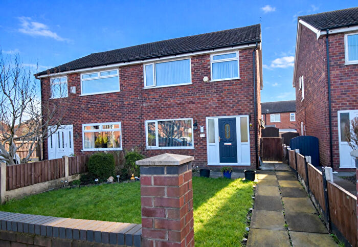 3 Bedroom Semi Detached House For Sale In Liverpool Road, Eccles, M30