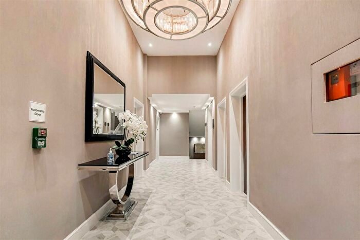 1 Bedroom Apartment To Rent In Fitzjohns Avenue, Hampstead, London, NW3