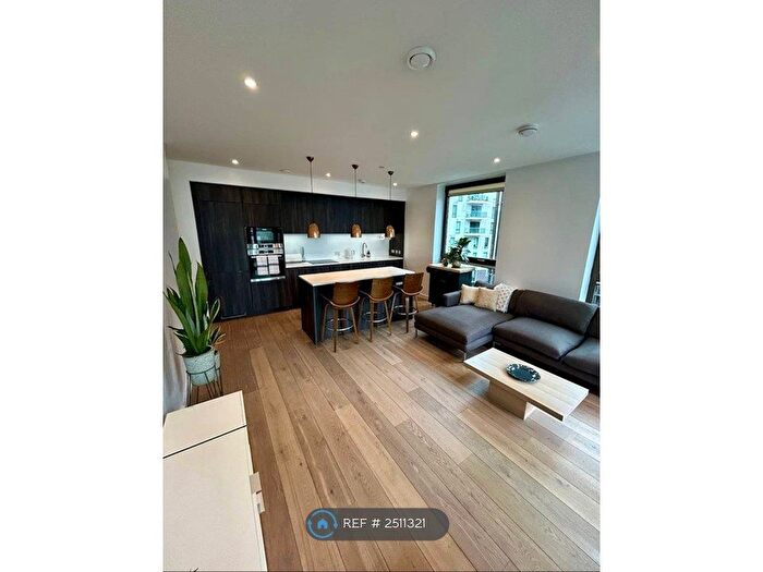 2 Bedroom Flat To Rent In Reminder Lane, London, SE10