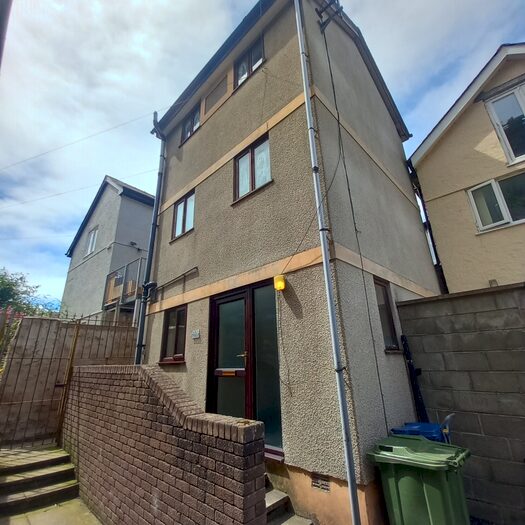 2 Bedroom House To Rent In Mount Street, Bangor, LL57