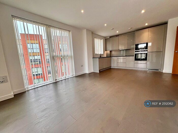 2 Bedroom Flat To Rent In Serenity House, London, NW9