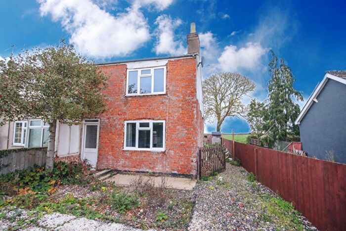 2 Bedroom Semi Detached House For Sale In Leagate Road Gipsey Bridge, Boston, Lincolnshire, PE22