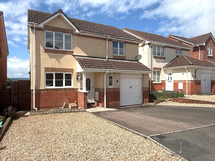 4 Bedroom Detached House For Sale In Humphries Park, Exmouth, EX8