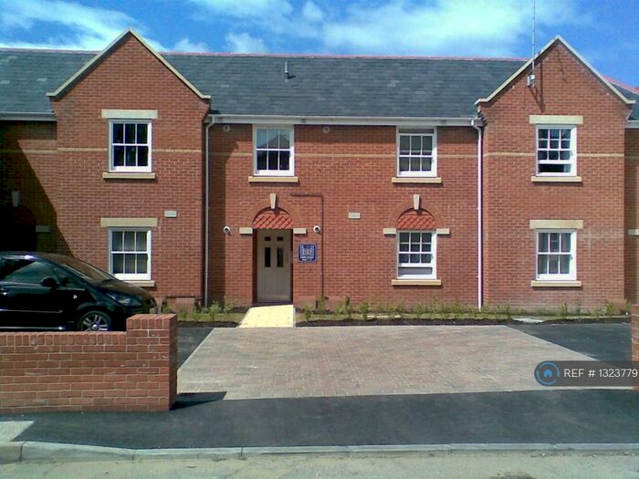 1 Bedroom Flat To Rent In New Borough Road, Wimborne, BH21