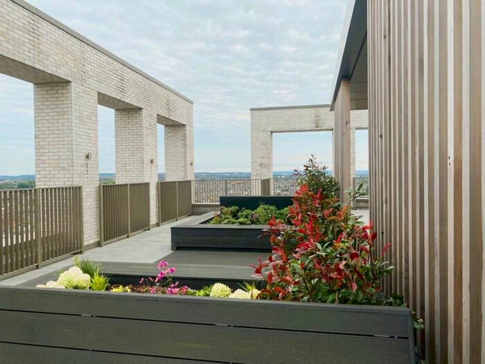 2 Bedroom Flat To Rent In Duval House, Grant Road, London, Surrey, SW11