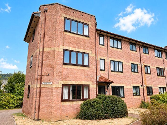 1 Bedroom Apartment For Sale In Woodhill Views, Nailsea, North Somerset, BS48