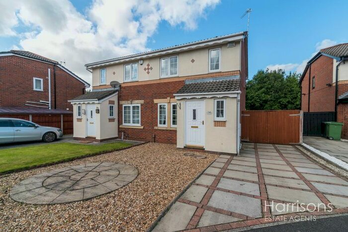 3 Bedroom Property To Rent In Calverleigh Close, Middle Hulton, Bolton, Lp., BL3