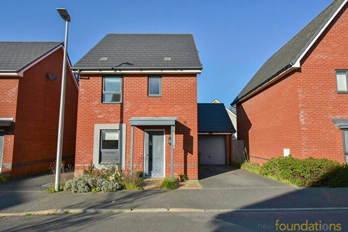 3 Bedroom Detached House For Sale In Furnells Way, Bexhill-On-Sea, TN40