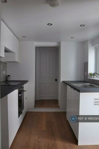 3 Bedroom Terraced House To Rent In Croft Street, Ipswich, IP2