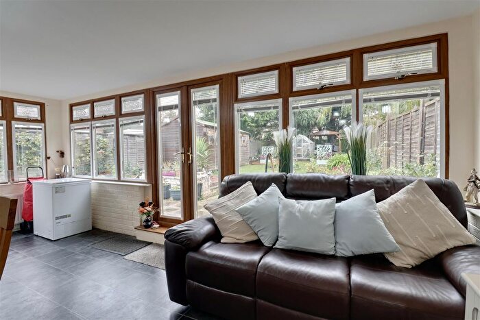 2 Bedroom Semi-Detached Bungalow For Sale In The Crossway, Fareham, PO16