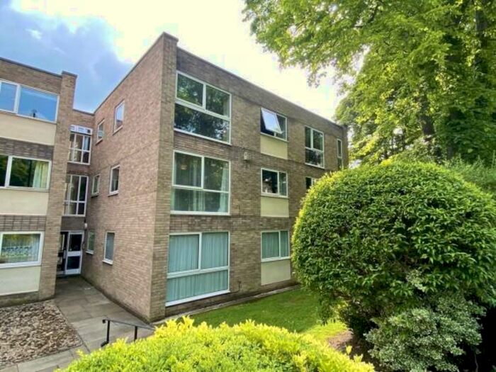 1 Bedroom Apartment To Rent In Flat Thornset Court, Sharrow Lane, S11